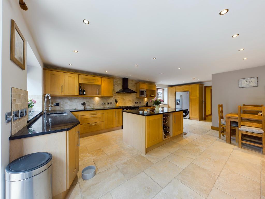 Purplebricks photography service - kitchen